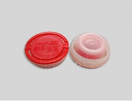 Red Plastic Pull Up Cap With MOBIL Text For Metal Can